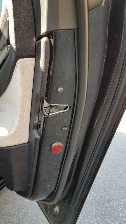 BROASCA USA SOFTCLOSE BMW F01 SERIA 7 AN 2010