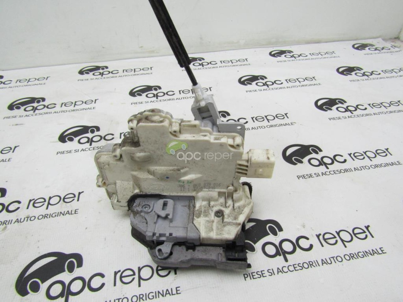 Broasca Usa spate dreapta Audi A4 b8 cod 8k0839016