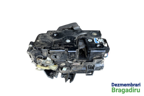 Broasca usa spate dreapta Cod: 4B0839016G Audi A6 4B/C5 [facelift] [2001 - 2004] Sedan 2.5 TDI multi...