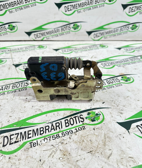 Broasca usa spate dreapta Dacia Logan [2004 - 2008] Sedan 1.4 MT (75 hp)