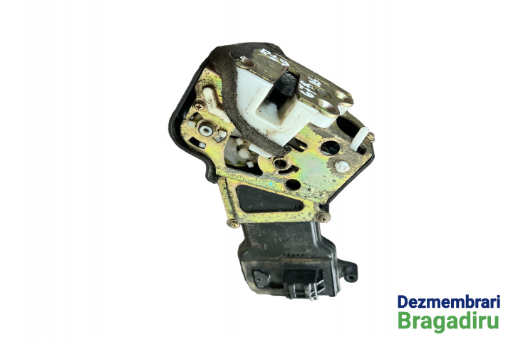 Broasca usa spate dreapta Mazda 6 GG [2002 - 2005] wagon 2.0 MT (141 hp)