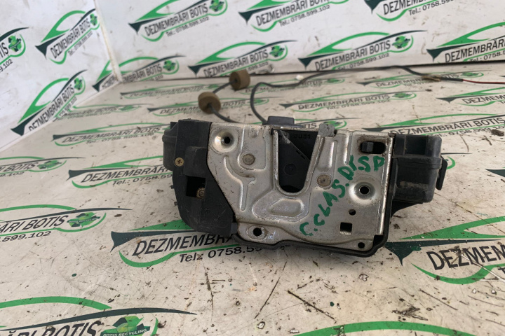 Broasca usa spate dreapta Mercedes-Benz C-Class W203/S203/CL203 [2000 - 2004] Sedan 4-usi C220 CDI MT (143 hp)