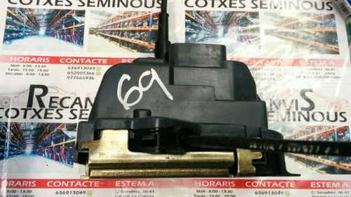 Broasca usa spate dreapta RENAULT LAGUNA II 009152 Z98 / 009152Z98 / HB0812009152 Z98 / 009152Z98 / ...