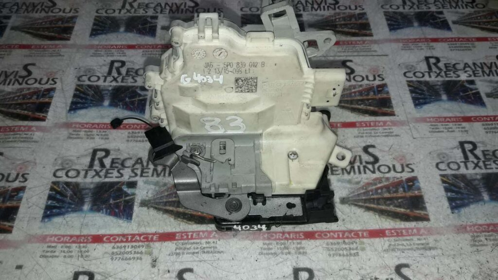Broasca usa spate dreapta SEAT ALTEA 5P0 839 012 B / 5P0839012B5P0 839 012 B / 5P0839012B