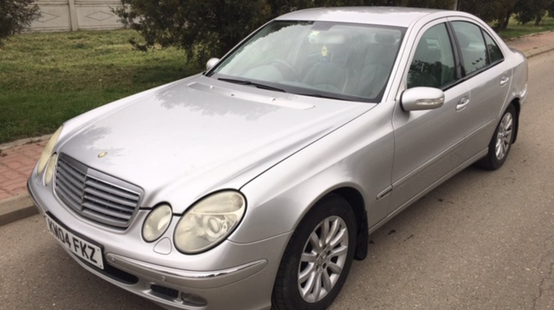 Broasca usa spate Mercedes E class W211