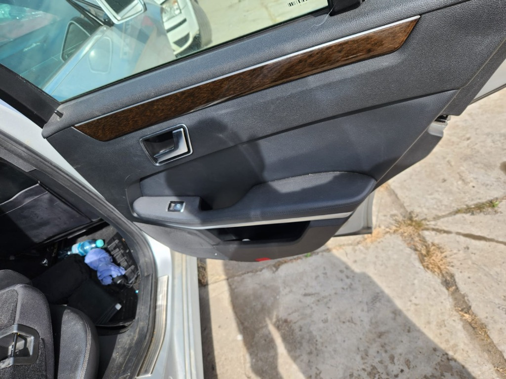Broasca usa spate Mercedes E-Class W212 2.2 Cdi 2013