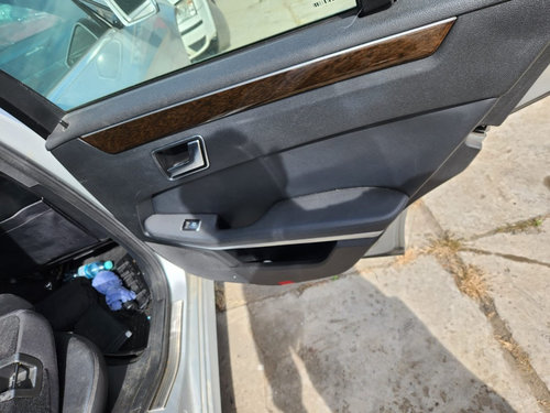 Broasca usa spate Mercedes E-Class W212 2.2 Cdi 2013