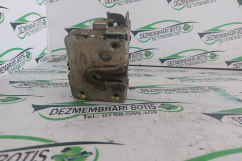 Broasca usa spate stanga Dacia Logan [2004 - 2008] Sedan 1.4 MT (75 hp)