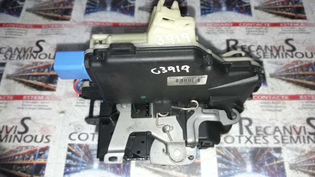Broasca usa spate stanga VOLKSWAGEN POLO 3B4839015AN3B4839015AN