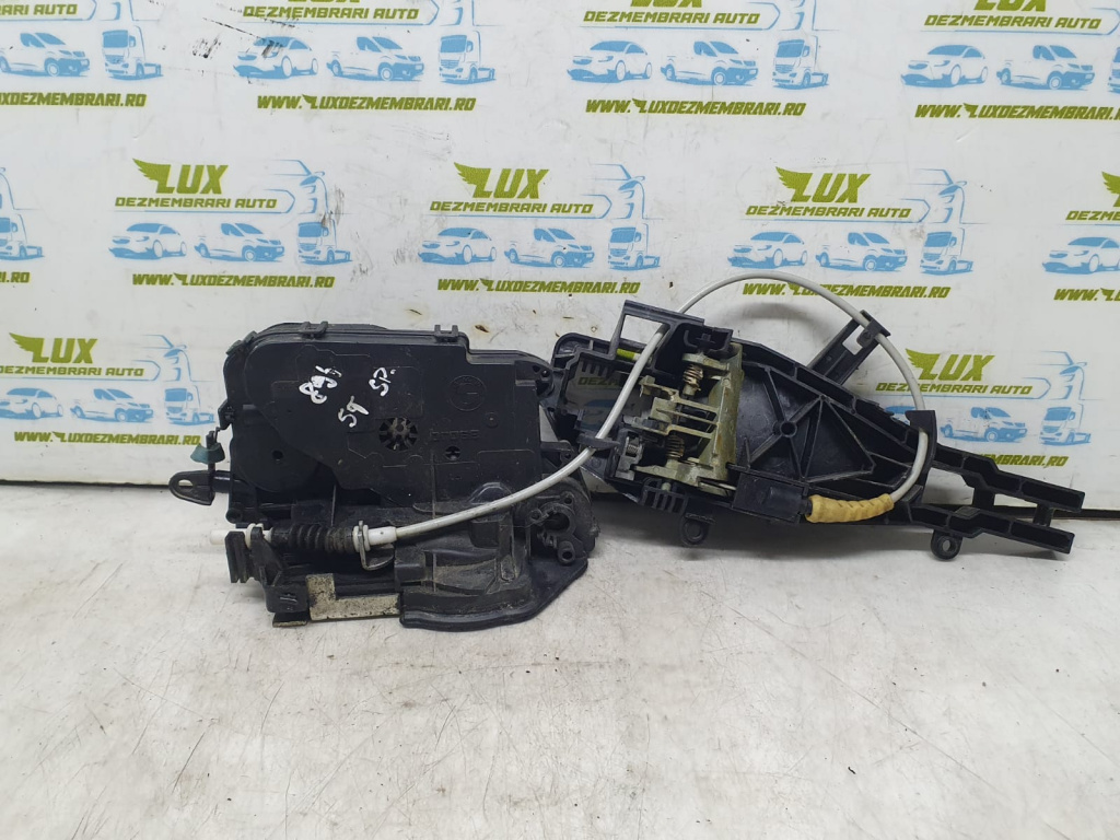Broasca usa stanga 7059973 BMW Seria 1 E81/E82/E87/E88 [facelift] [2007 - 2012]