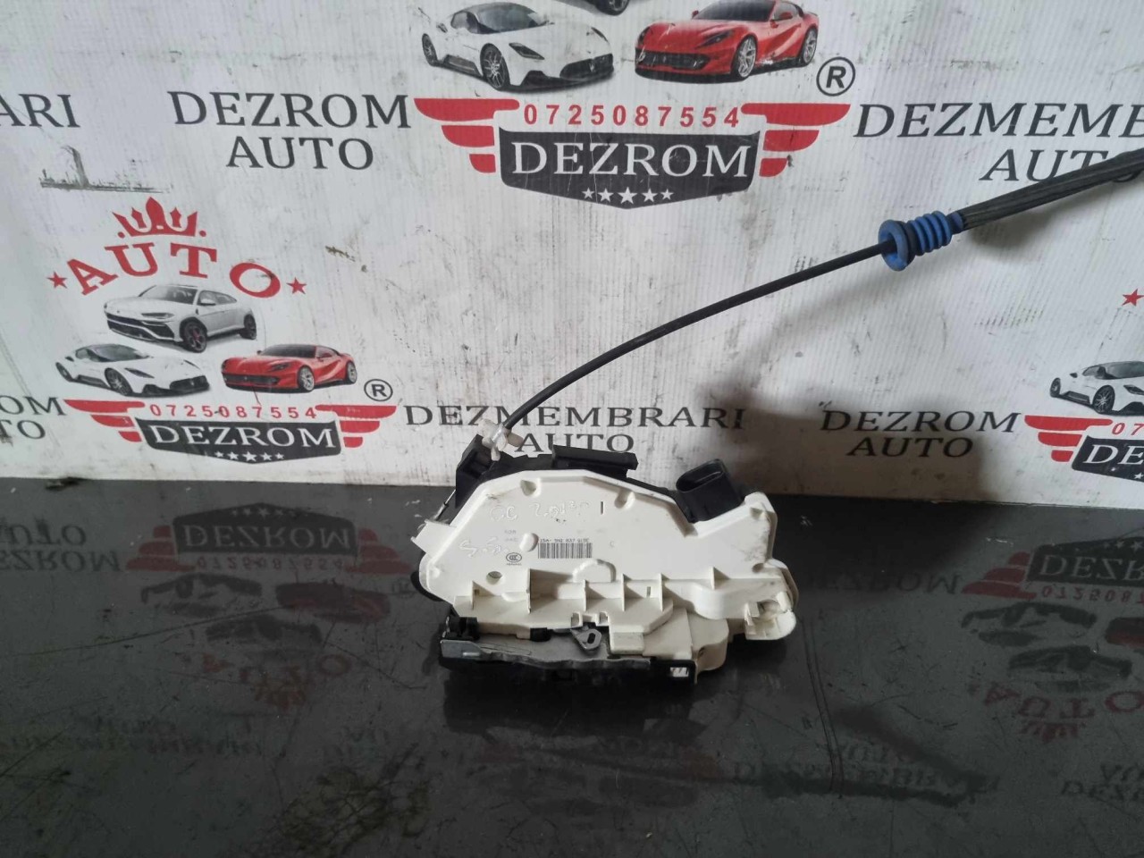 Broasca usa stanga fata 5N1837015E VW Amarok Pick-up