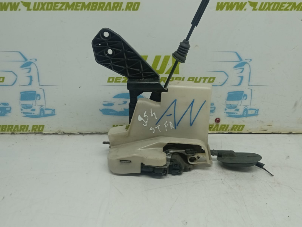 Broasca usa stanga fata 7h0837867 Volkswagen VW Transporter T5 [facelift] [2009 - 2015] 2.0 tdi CAAC