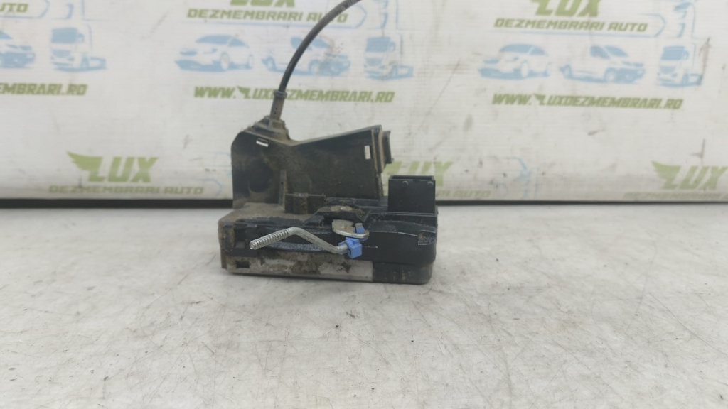 Broasca usa stanga fata 8200008247 Opel Vivaro A [2002 - 2006] 1.9 dti F9Q760