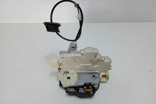 Broasca usa stanga fata 8E1837015 Audi A4 B7 [2004 - 2008]