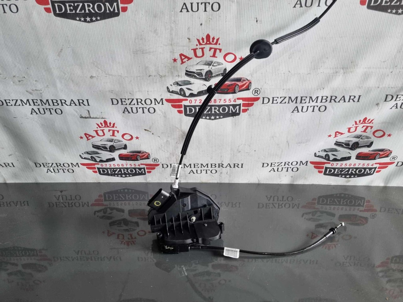 Broasca usa stanga fata AM5A-U21813-ED Ford C-Max II