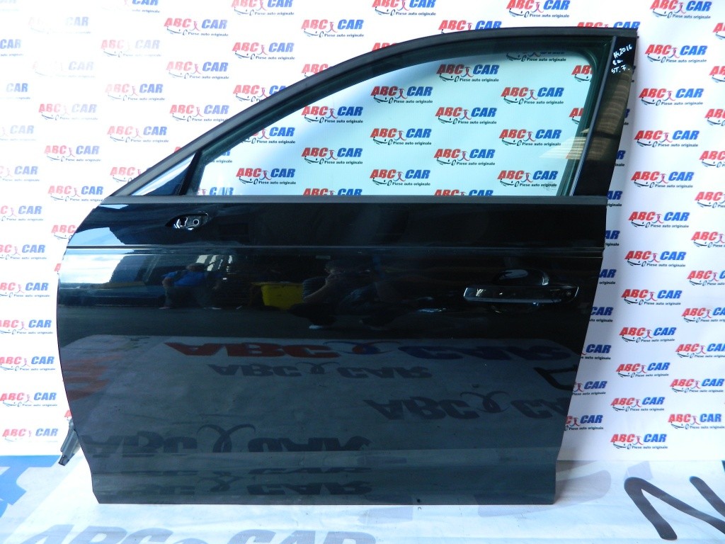 Broasca usa stanga fata Audi A4 8W B9 limuzina