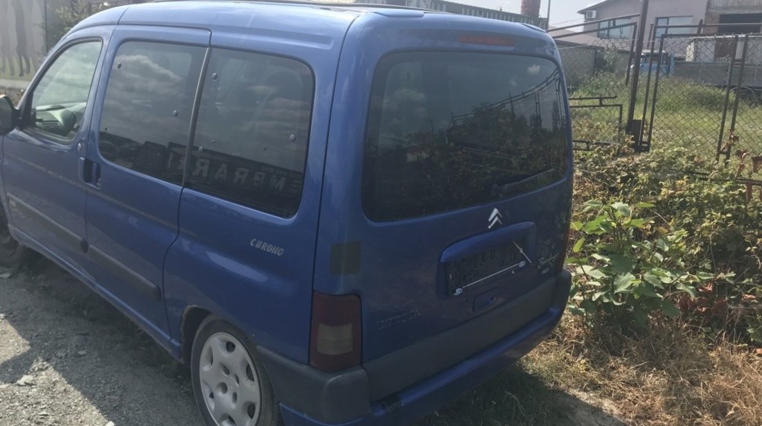 Broasca usa stanga fata Citroen Berlingo 2002 monovolum 2.0hdi