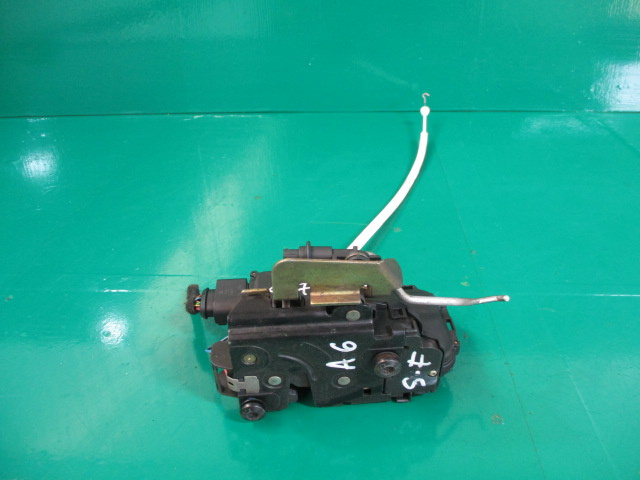 BROASCA USA STANGA FATA COD 4B1837015B AUDI A6 FAB. 1997 - 2005 ⭐⭐⭐⭐⭐