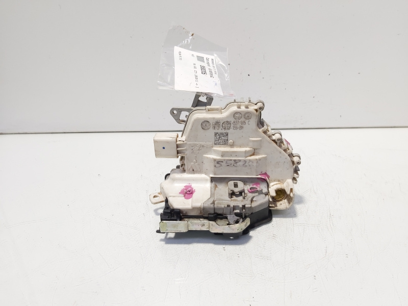 Broasca usa stanga fata, cod 8J1837015C, Audi A6 (4G2, C7) (id:558205)