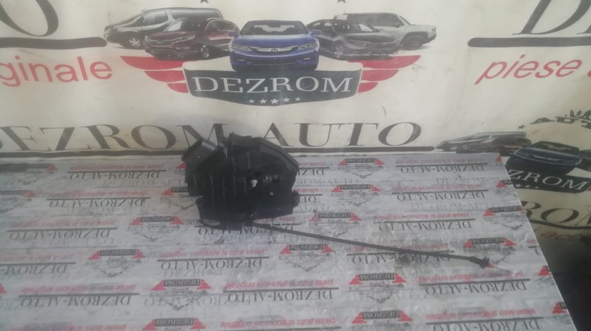 Broasca usa stanga fata FORD C-MAX II cod piesa: am5au21813dc