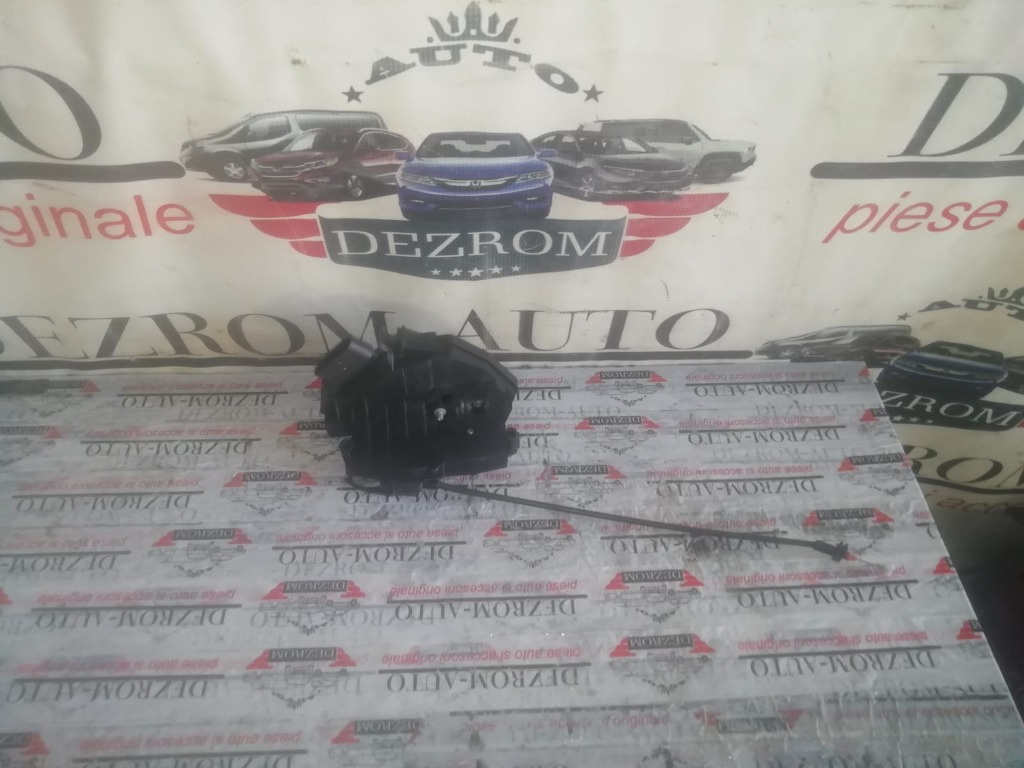 Broasca usa stanga fata FORD GRAND C-MAX cod piesa: am5au21813dc