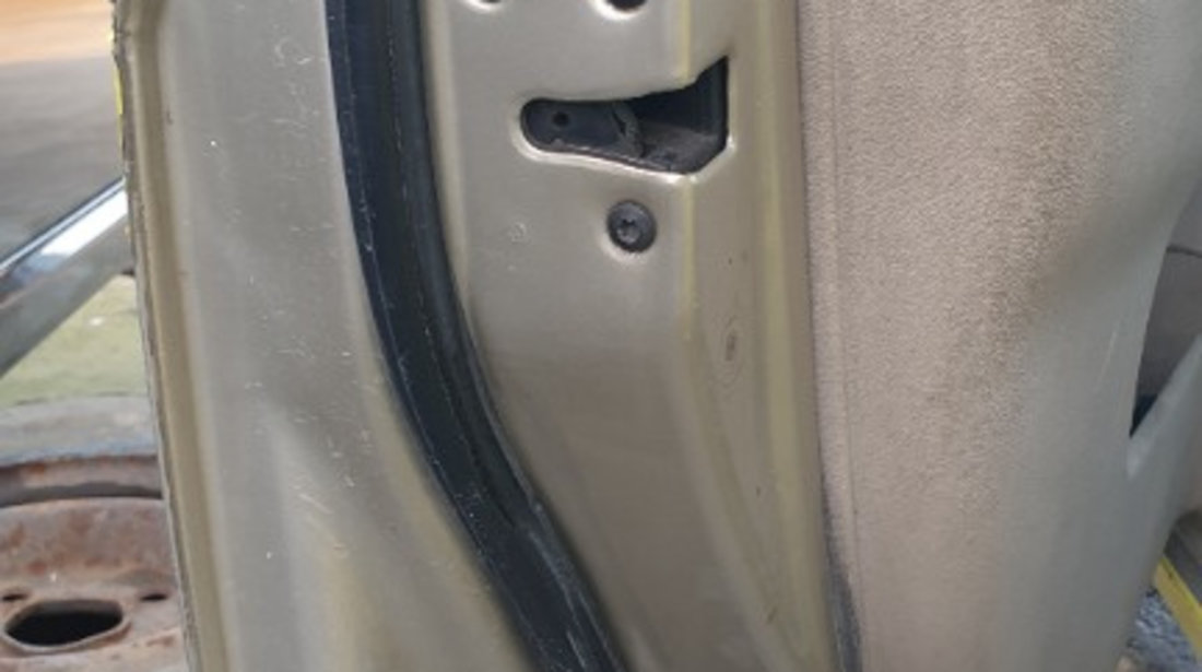 Broasca usa stanga fata Hyundai Accent 2007 Limuzină 1.5 CRDI
