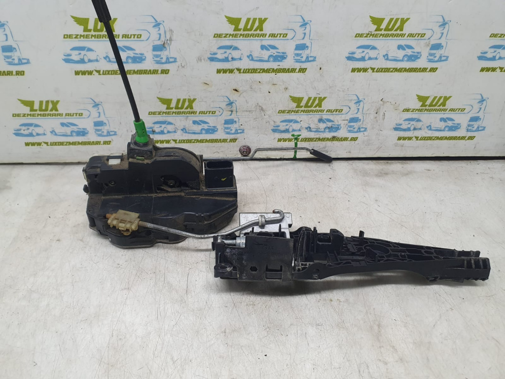 Broasca usa stanga fata Opel Astra J [2009 - 2012] 1.7 cdti A17DTJ