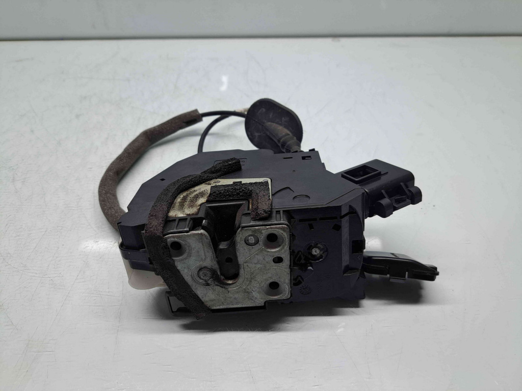 Broasca usa stanga fata Renault Clio 4 (B98) Hatchback [Fabr 2012-2020]