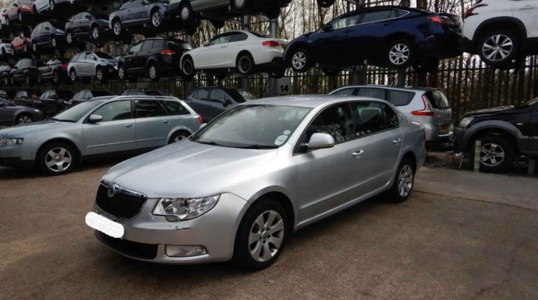 Broasca usa stanga fata Skoda Superb 2 2013 Berlina 1.6 TDI