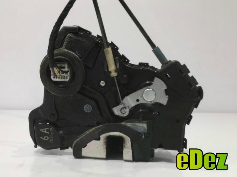 Broasca usa stanga fata Toyota RAV 4 (2005-2010)