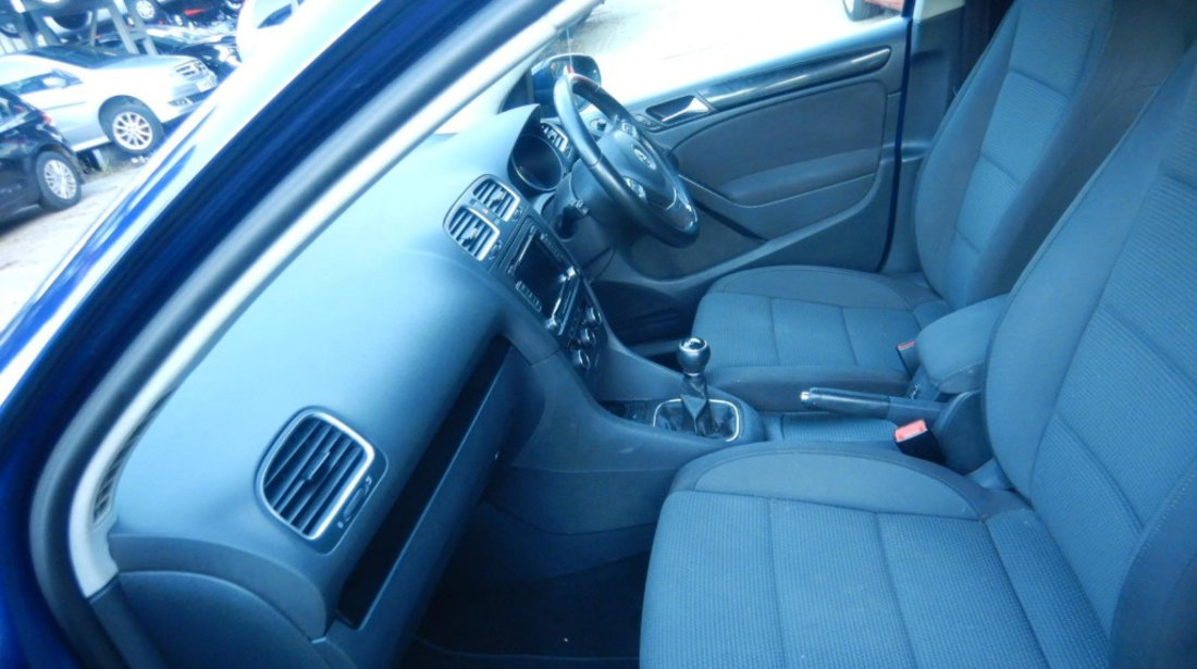 Broasca usa stanga fata Volkswagen Golf 6 2012 Hatchback 1.6 TDI