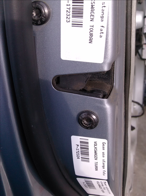 Broasca usa stanga fata VOLKSWAGEN TOURAN