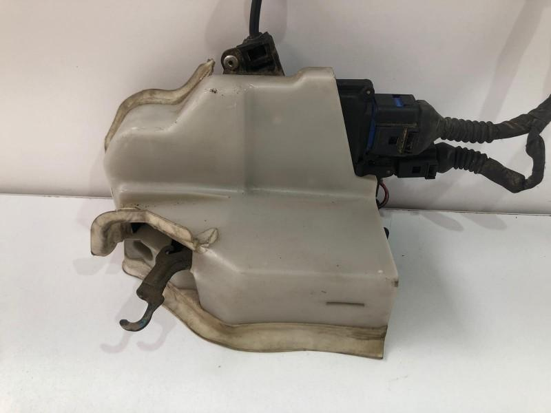 Broasca usa stanga fata Volkswagen VW Phaeton [2002 - 2008]