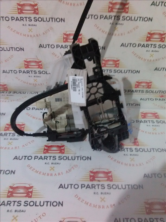 Broasca usa stanga fata VW PASSAT B6 an fabr.2007