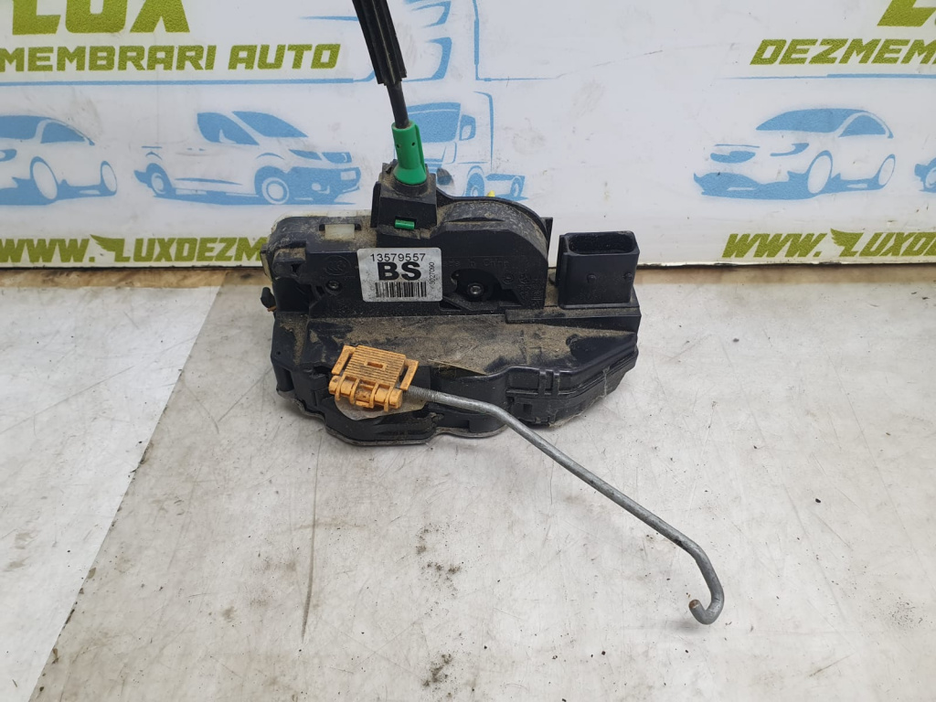 Broasca usa stanga spate 13579557 Opel Astra J [2009 - 2012]