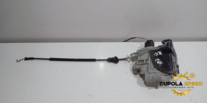 Broasca usa stanga spate 3C4839015A Volk