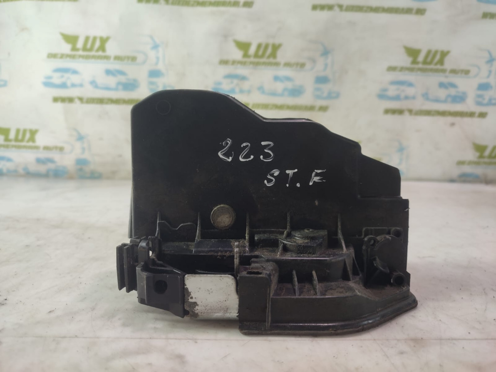 Broasca usa stanga spate a053702 7202145 BMW Seria 1 F20/F21 [2011 - 2015] 2.0 d N47D20C