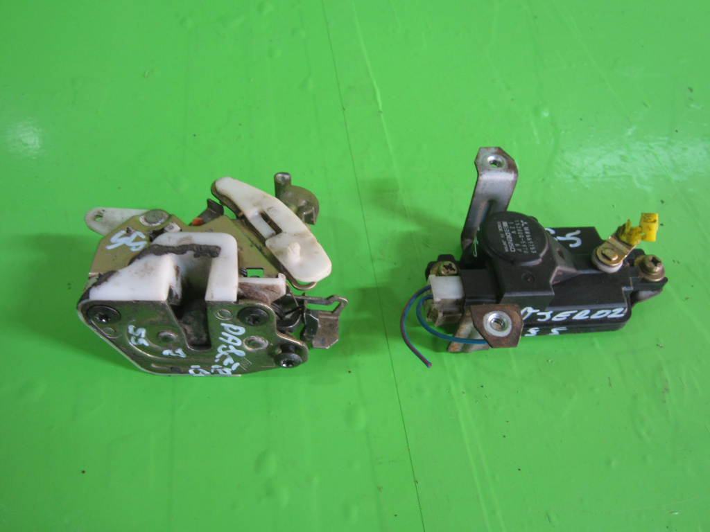 BROASCA USA STANGA SPATE + ACTUATOR INCHIDERE MITSUBISHI PAJERO 2 4x4 FAB. 1991 - 1999 ⭐⭐⭐⭐⭐