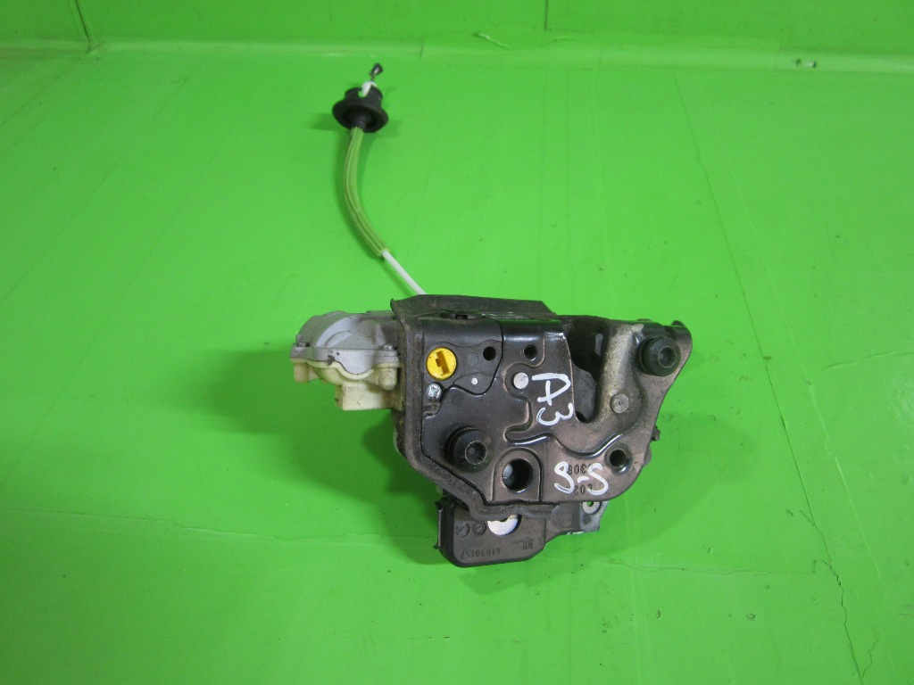 BROASCA USA STANGA - SPATE AUDI A3 8P FAB. 2003 - 2012 ⭐⭐⭐⭐⭐