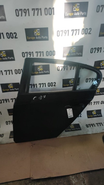 Broasca usa stanga spate BMW seria 1 E87 2.0 D cod motor N47D20A an de fabricatie 2009