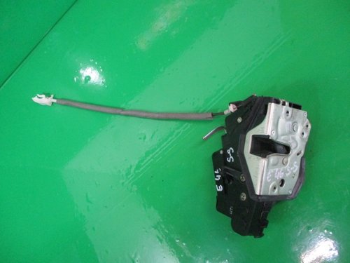 BROASCA USA STANGA SPATE BMW SERIA 3 E46 FAB. 1998 – 2005 ⭐⭐⭐⭐⭐