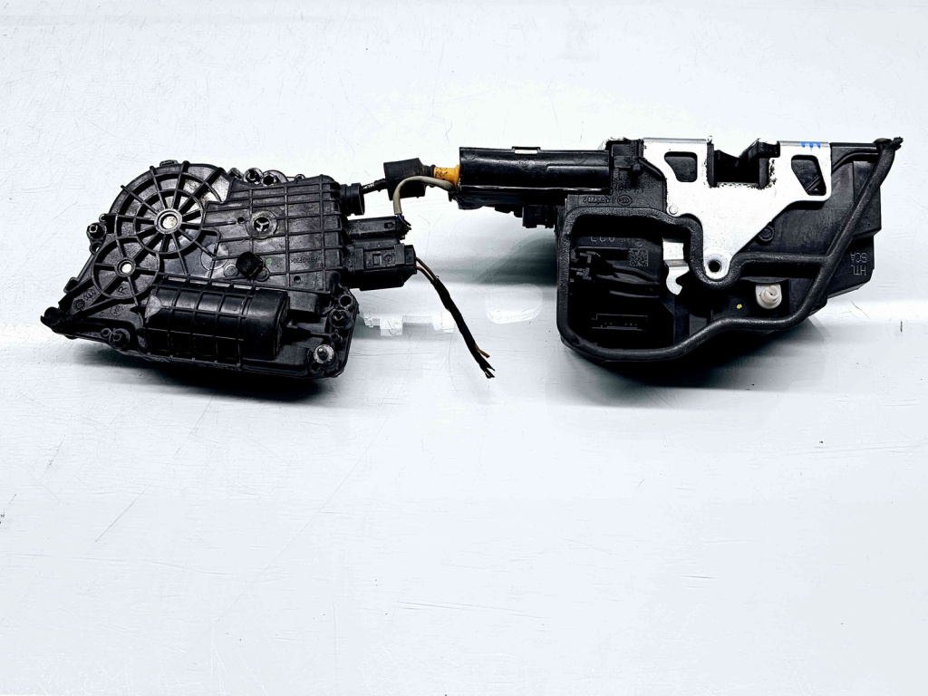 Broasca usa stanga spate Bmw X6 (E71, E72) [Fabr 2007-2014] 7315023