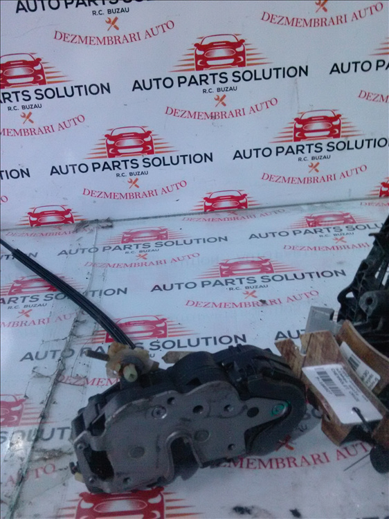Broasca usa stanga spate CHEVROLET CRUZE
