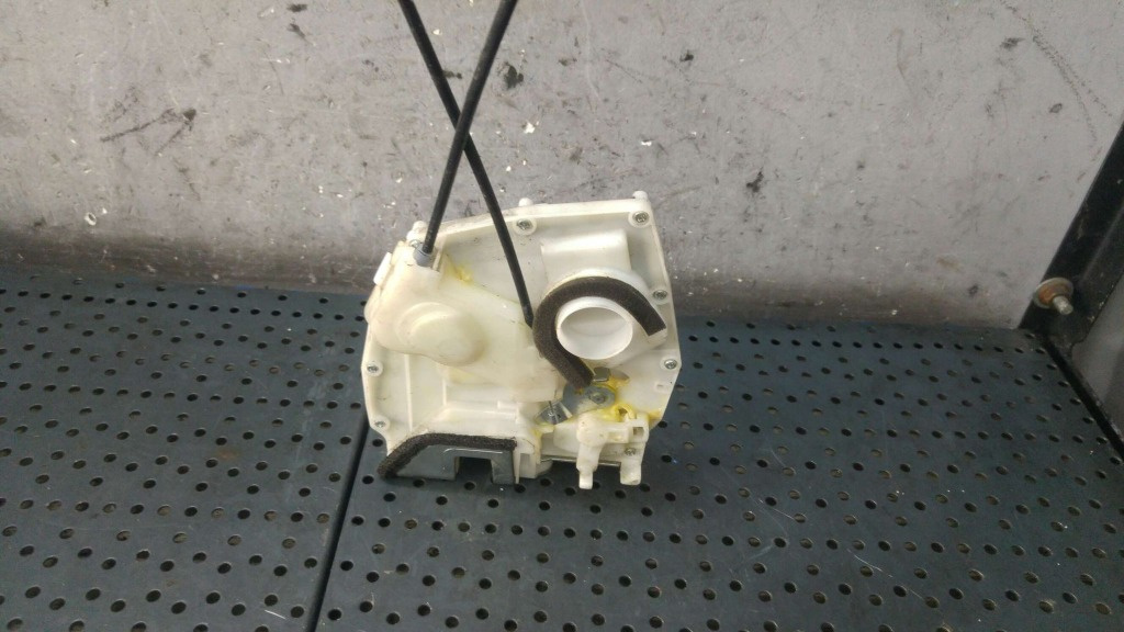 Broasca usa stanga spate fiat sedici 189