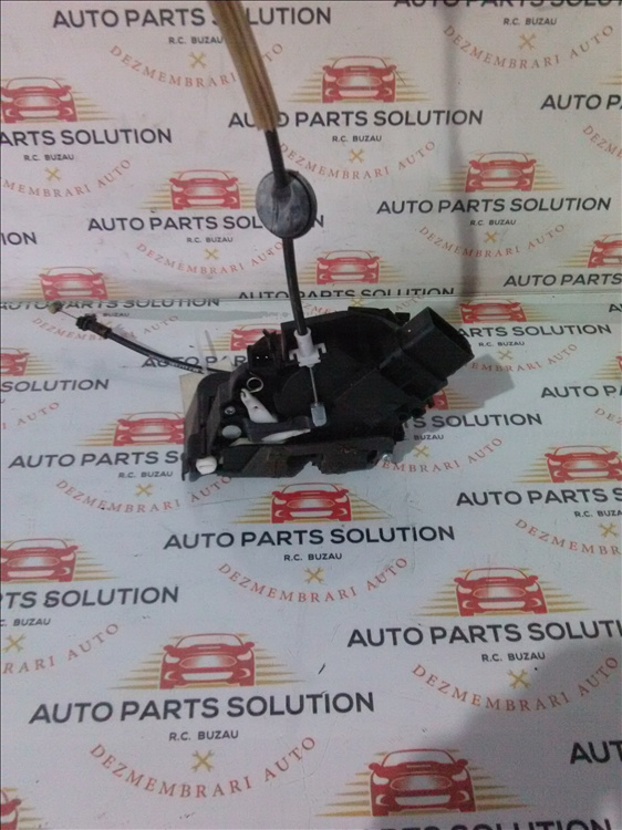 Broasca usa stanga spate FORD FOCUS 2 an fabr.2009