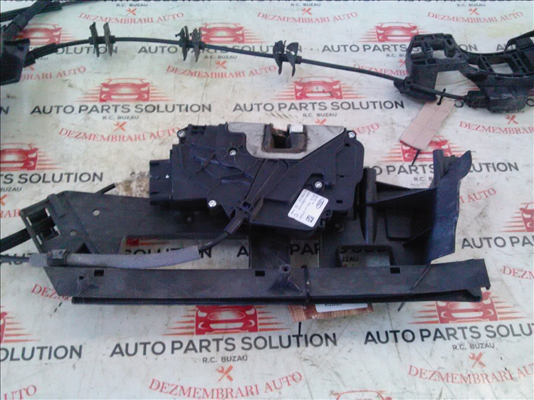 Broasca usa stanga spate FORD GRAND C MAX an fabr. 2012