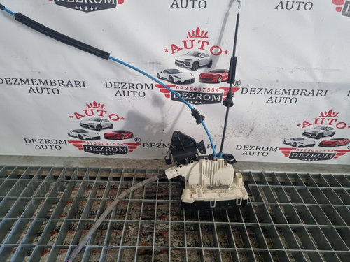 Broasca usa stanga spate Mercedes-Benz GLA (X156) cod piesa : A2047300735