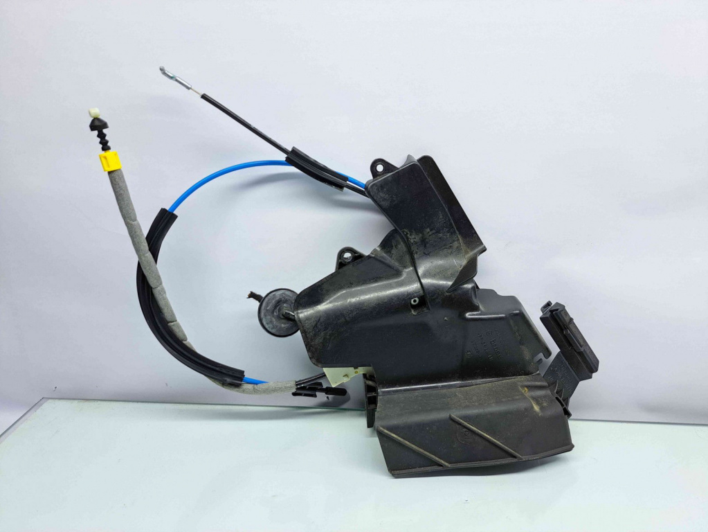 Broasca usa stanga spate Mercedes Clasa C (W204) [Fabr 2007-2014] A2047302735