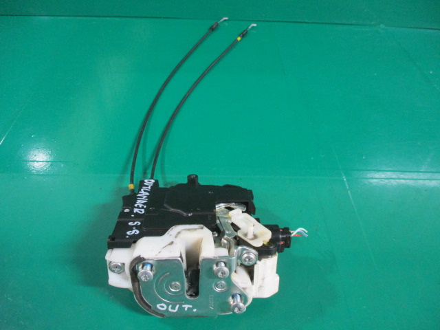 BROASCA USA STANGA SPATE MITSUBISHI OUTLANDER II 4x4 FAB. 2006 - 2009 ⭐⭐⭐⭐⭐