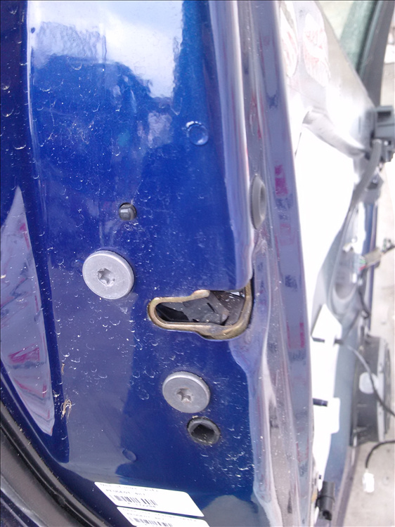 Broasca usa stanga spate PEUGEOT 407